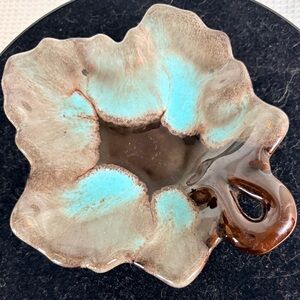 Vintage “McMaster”Canada Leaf Shaped Art Dish Turquoise and Brown Color